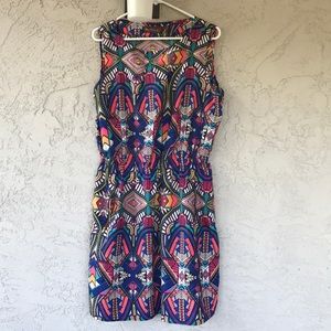 I HAVE POCKETS! 😍